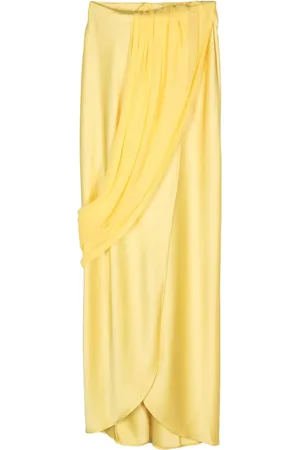 Paris Georgia Viola draped