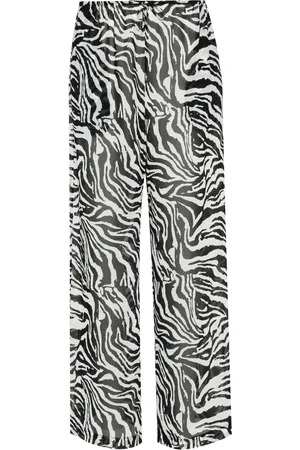 ROTATE X Reina Olga zebra