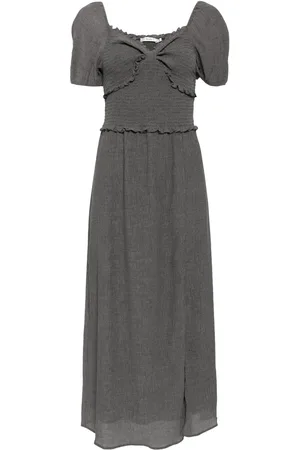 B+AB Ruffle