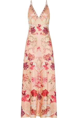 Camilla Blossoms & Brushstrokes