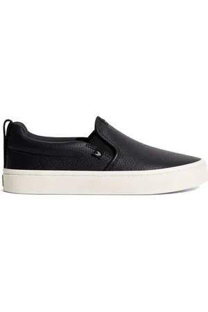 CARIUMA Leather slip