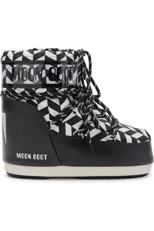 Moon Boot Icon geometric