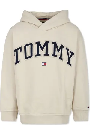 Tommy Hilfiger Varsity logo