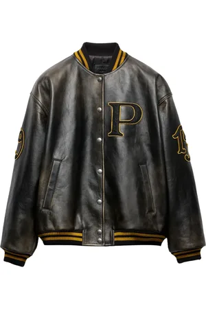 Prada Logo