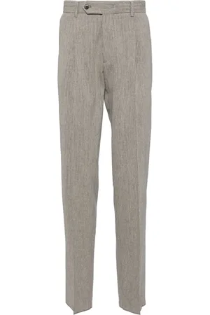 MAN ON THE BOON. Wool