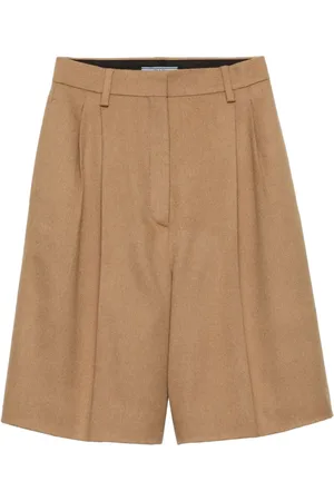 Prada Pleat