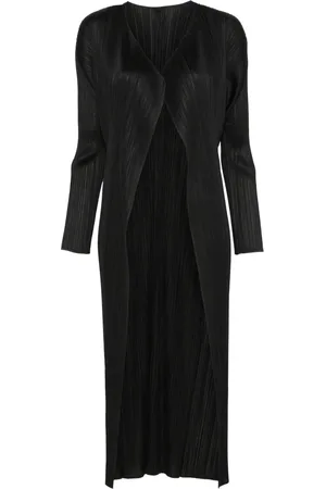 PLEATS PLEASE ISSEY MIYAKE Pliss??