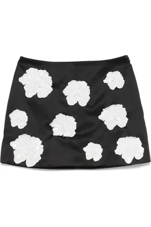 ROTATE Floral