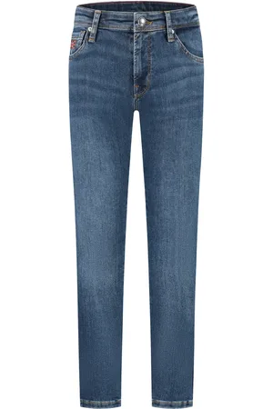 Hackett Slim