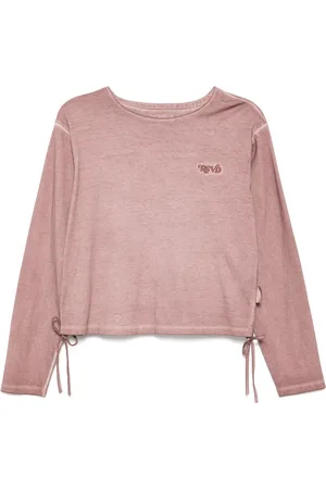 Izzue Embroidered logo T