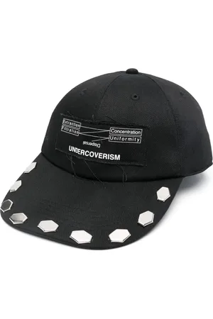UNDERCOVER Stud
