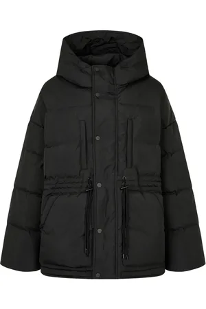 Studio Tomboy Hooded down