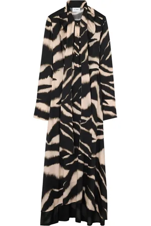 ST. JOHN Zebra