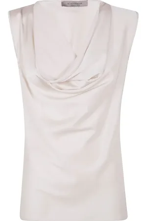 D.EXTERIOR Draped