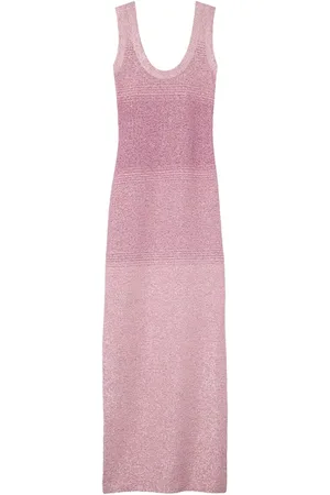 ST. JOHN Sequin