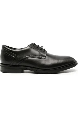 Clarks Un Hugh lace
