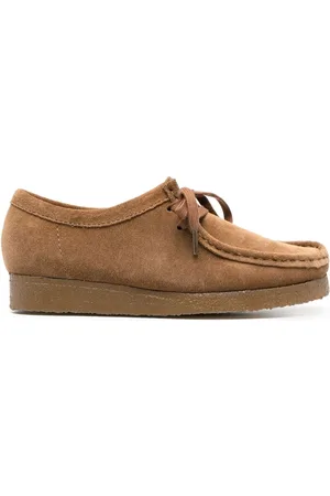 Clarks Suede lace