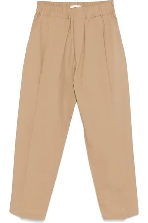 A PAPER KID Pleat