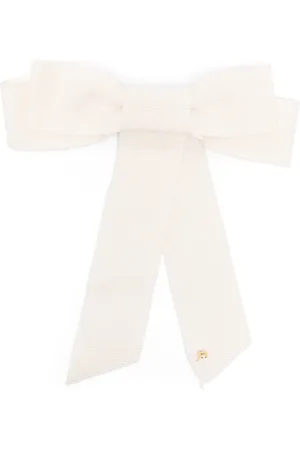 Parlor Bow