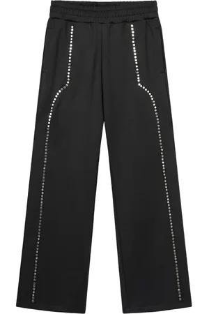 ROUGH. Studded