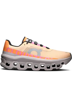On Running Cloudmonster sneakers
