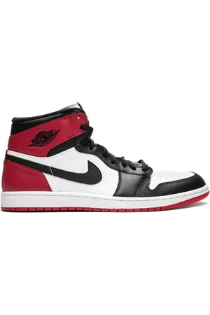 Jordan Air 1 Retro High OG black toe