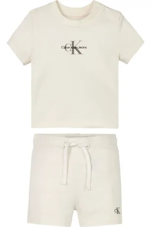 Calvin Klein Logo