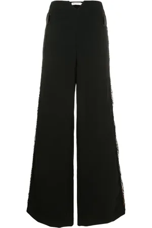 Lethicia Bronstein Kelly lace