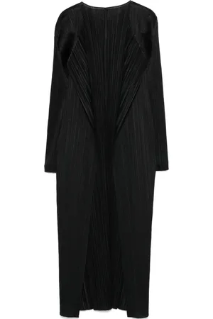 PLEATS PLEASE ISSEY MIYAKE Pleated coat