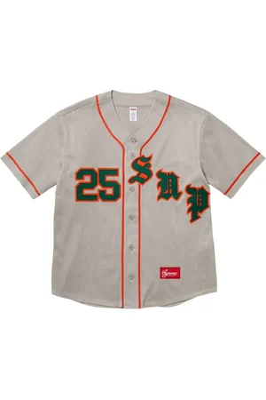 Supreme Old English "SS 25