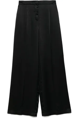 MVP Wardrobe Pleat