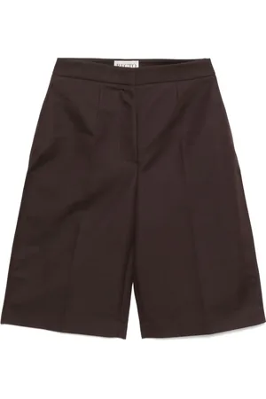 Recto Pleat detail shorts