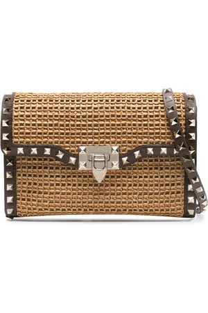 VALENTINO GARAVANI Small Rockstud raffia shoulder bag