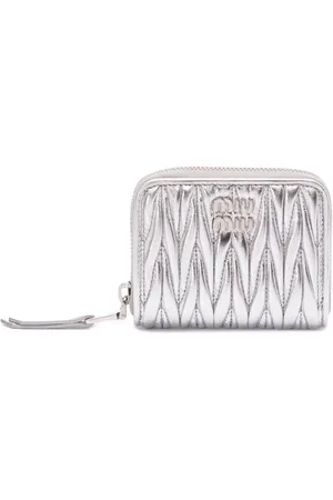 Miu Miu Small matelass?? leather wallet