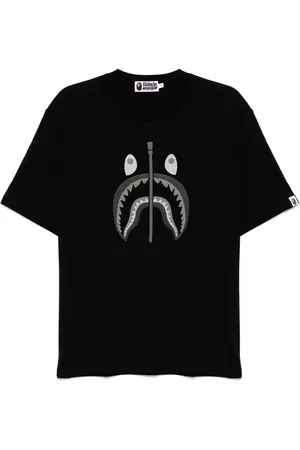 A Bathing Ape Chain stitch shark T