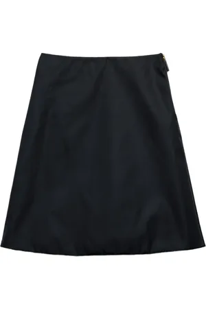 Prada Logo