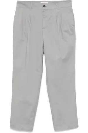 THE EDITOR Pleat