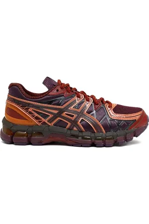 Asics UB10