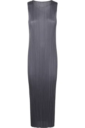 PLEATS PLEASE ISSEY MIYAKE Pliss??