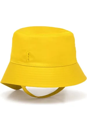 Prada Re
