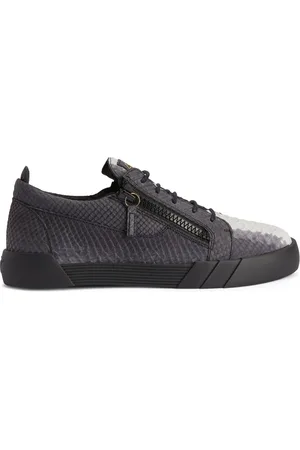 Giuseppe Zanotti Frankie python