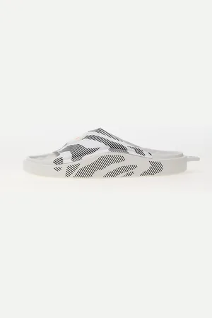 adidas Sneakers adidas x Stella McCartney Slide Ftw White/ Ftw White/ Core Black EUR 35.5