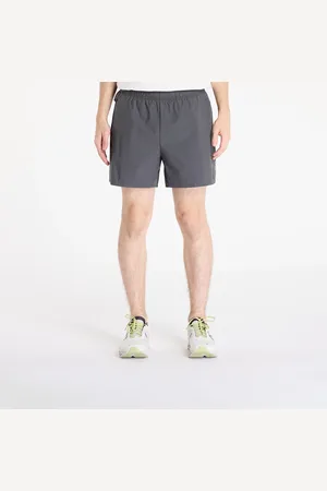 On Running Korte broek Essential Shorts Shadow M