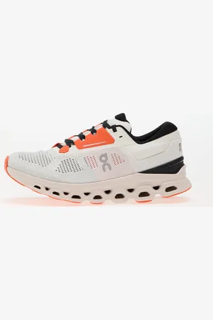 On Running Sneakers W Cloudstratus 3 White/ Sand EUR 37.5