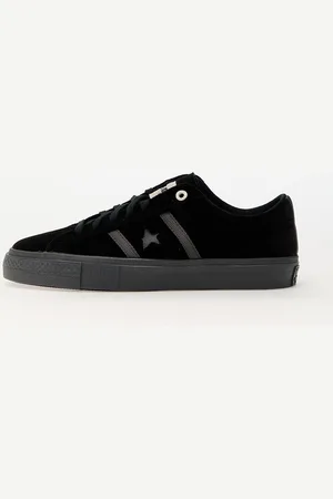 Converse Sneakers x UNDEFEATED One Star Academy Pro Black/ Black/ Egret EUR 44