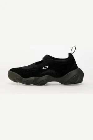 Oakley Sneakers Suede Flesh Sandal Black EUR 44