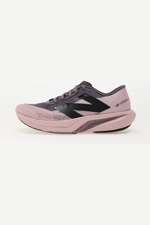 New Balance Sneakers FuelCell Rebel v4 Twilight Haze/ Wine/ Black EUR 37