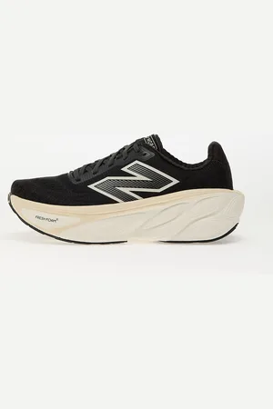 New Balance Sneakers Fresh Foam x More v5 Black Cement/ Sea Salt EUR 44.5