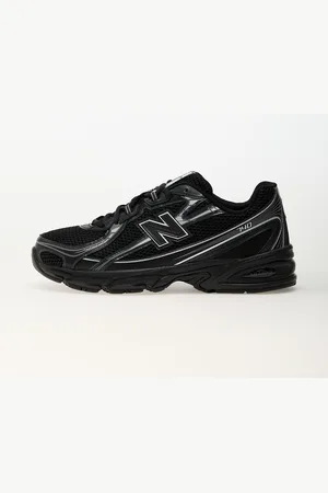 New Balance Sneakers 740 Black/ Grey Silver EUR 37.5