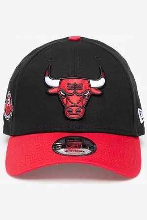 New Era Chicago Bulls 9FORTY Side Patch Adjustable Cap Black/ Fdr Universal